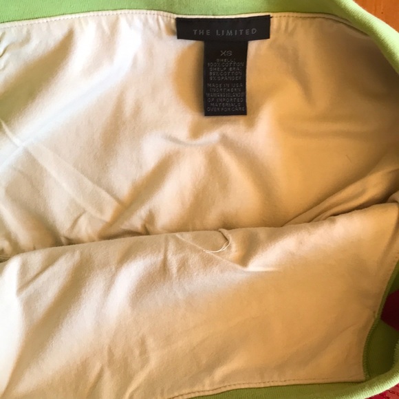 Stunning Limited 🌺 Top - Picture 5 of 16